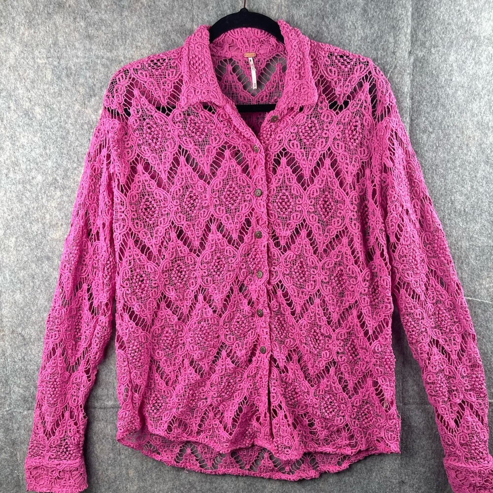 FREE PEOPLE Women’s Size Medium Until Sundown Shirt Cover-Up‎ Boho Pink Crochet